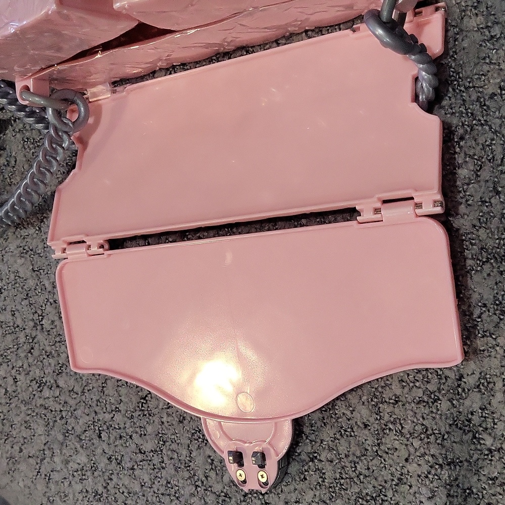 MGA Project Mc2 Spy Bag - Picture 13 of 13